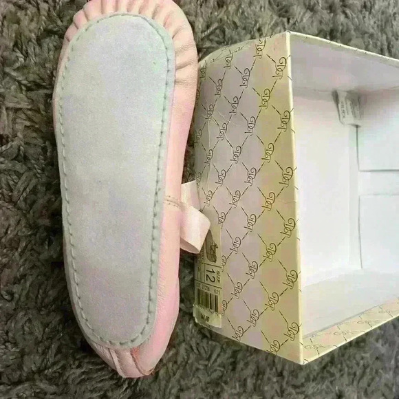 Designer’s Touch Sabrina Ballet Leather Flats (Size 12 girls) - Picture 5 of 6